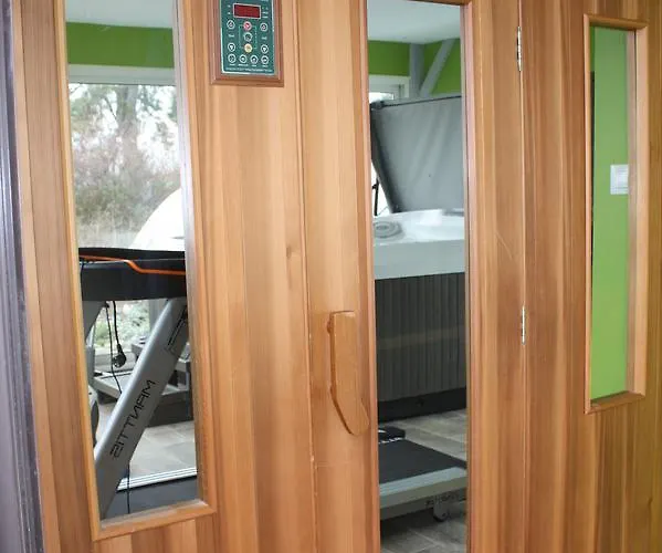 Domaine De Soulery Bed & Breakfast